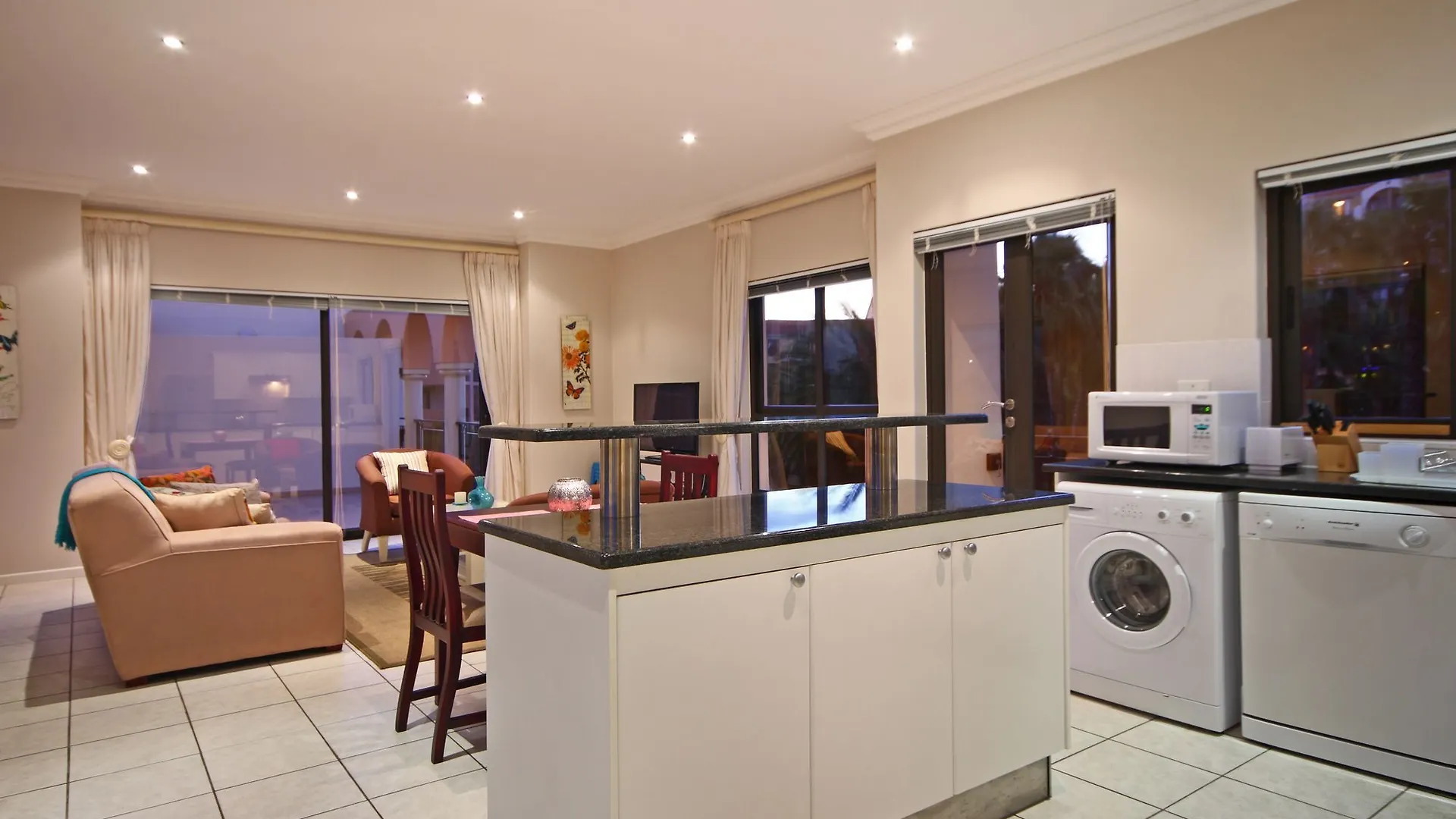 La Savina P2 Apartment Cape Town 0*,  South Africa